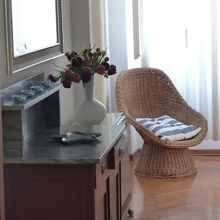 Bacvice Apartment *